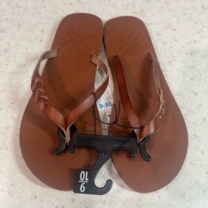 Time and Tru Brown Braided Thong Flip Flop Foam Sandals Women’s Size 9/10 NWT